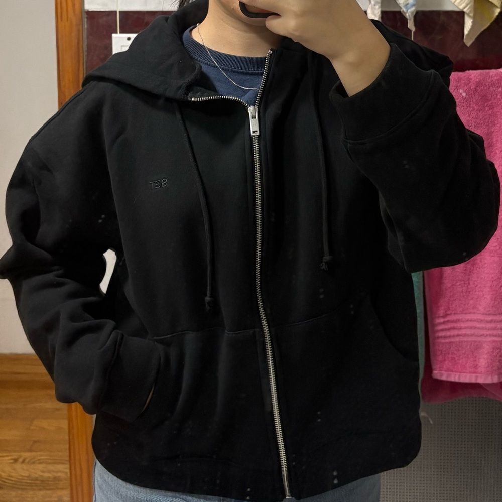 SET active black zip up hoodie